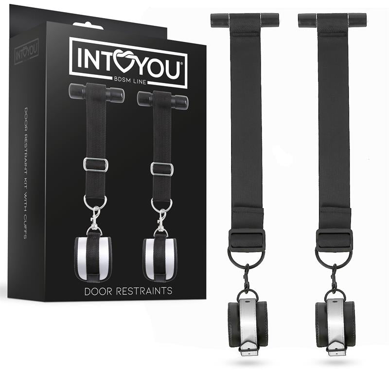 Restricciones BDSM para puerta con esposas